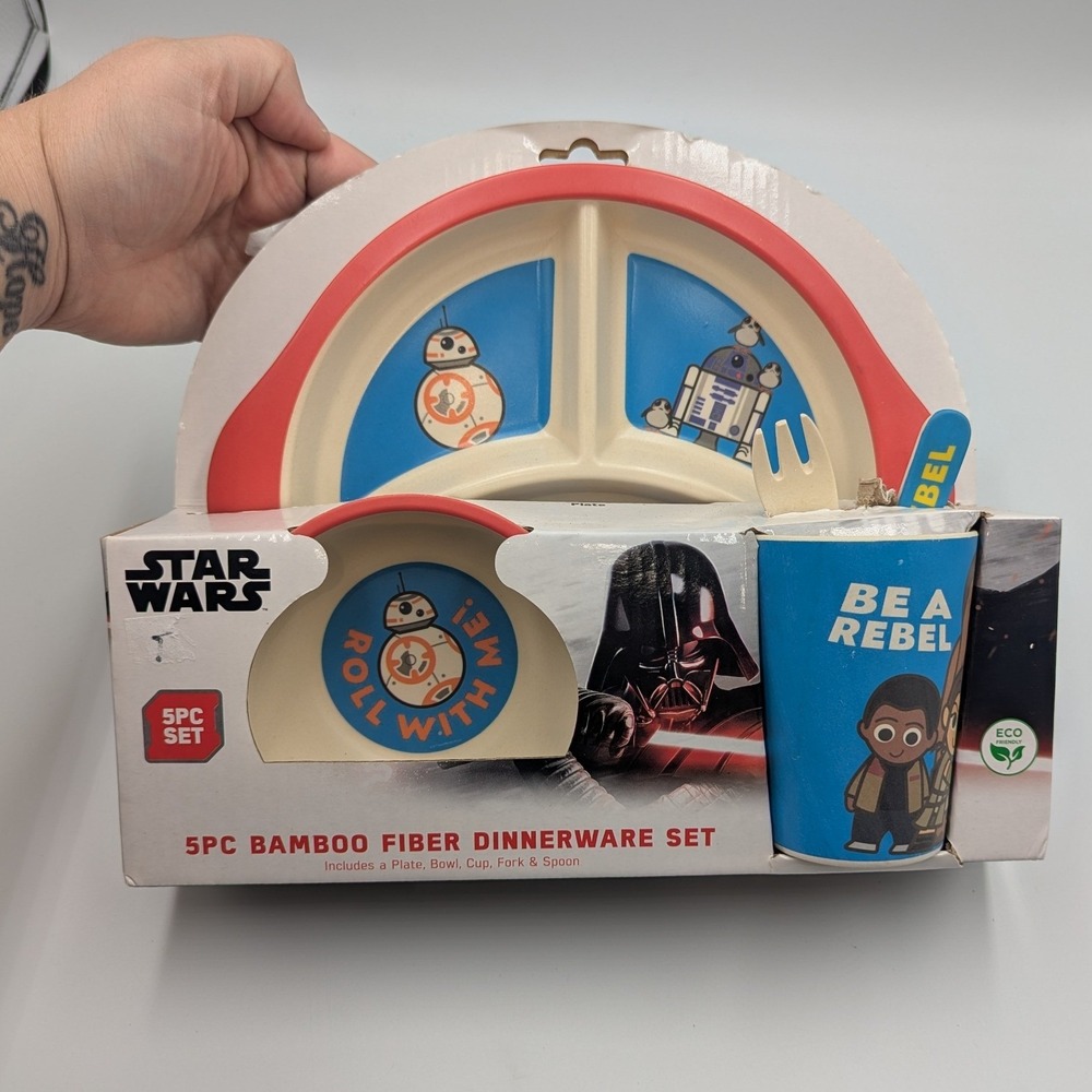 Star Wars Dinnerware Set Blue Bamboo Fiber 5pc BB-8 R2-D2 NIB